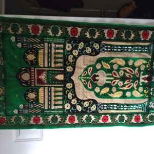 Islamic prayer rug